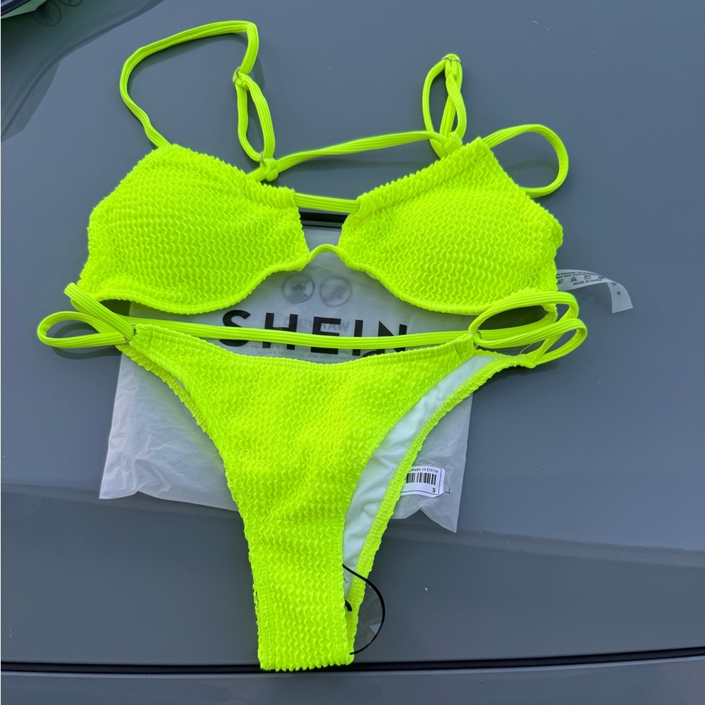SHEIN Bright Lime Bikini Set